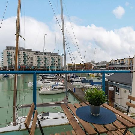 On The Water With Free Parking - By My Getaways Apartment Brighton ภายนอก รูปภาพ